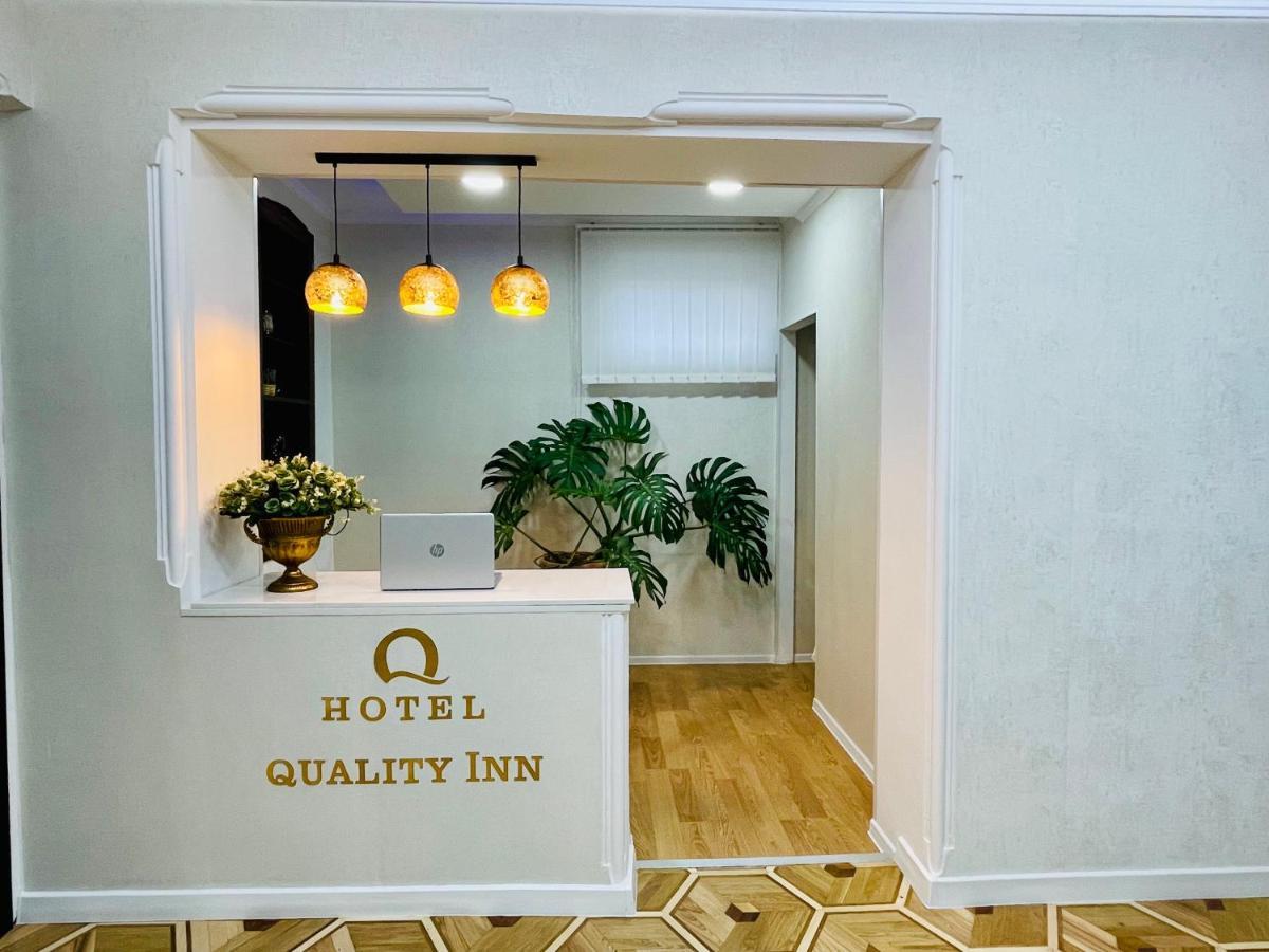 Quality Inn Тбилиси Экстерьер фото