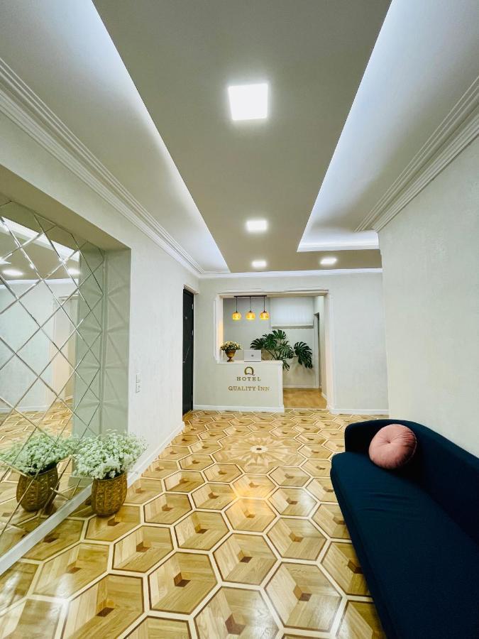 Quality Inn Тбилиси Экстерьер фото