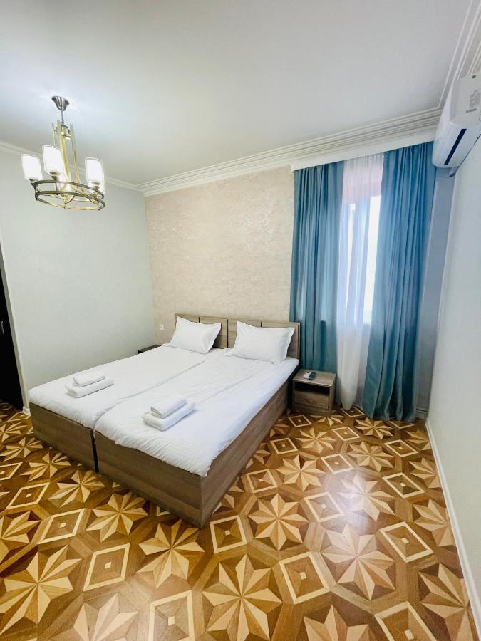 Quality Inn Тбилиси Экстерьер фото