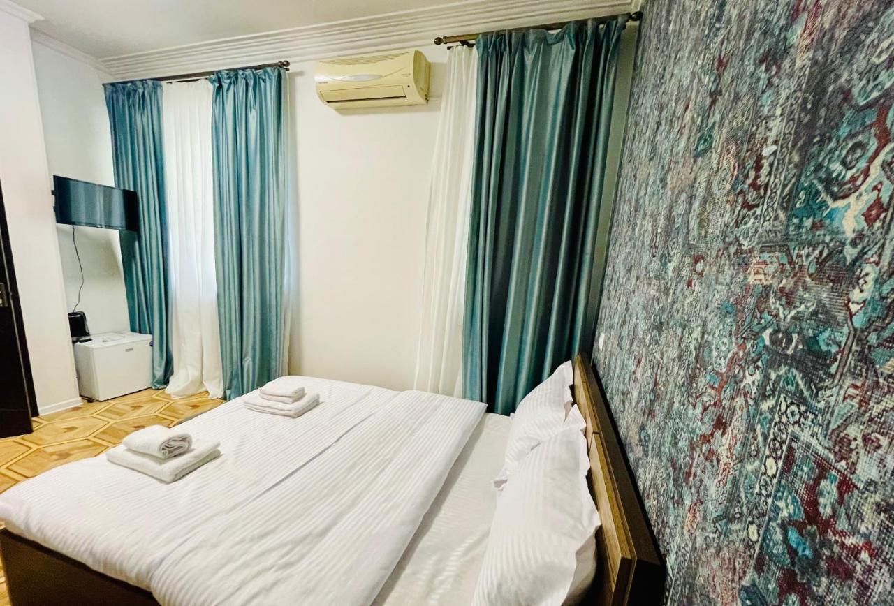 Quality Inn Тбилиси Экстерьер фото