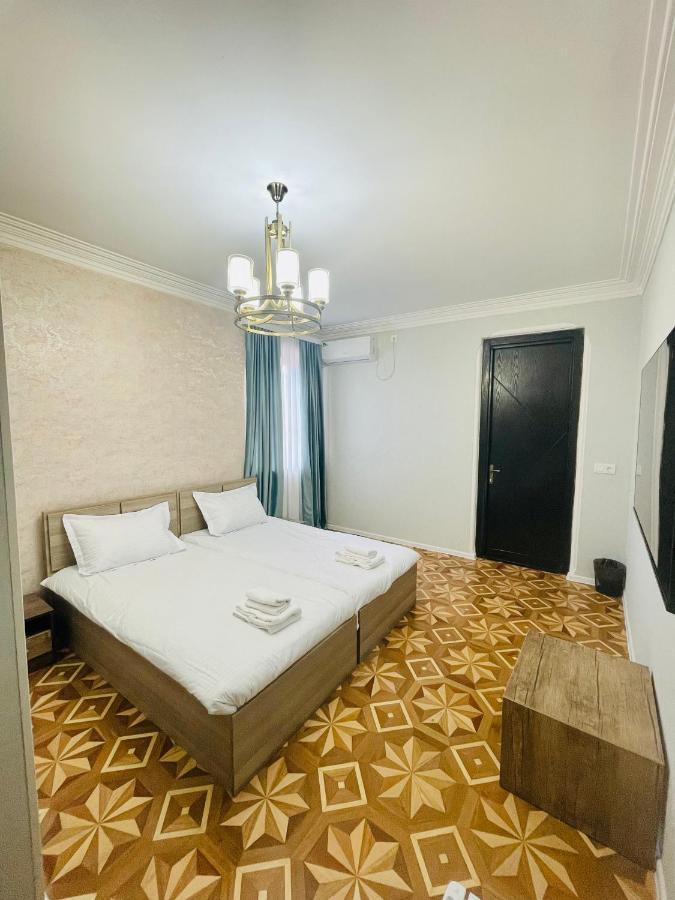 Quality Inn Тбилиси Экстерьер фото